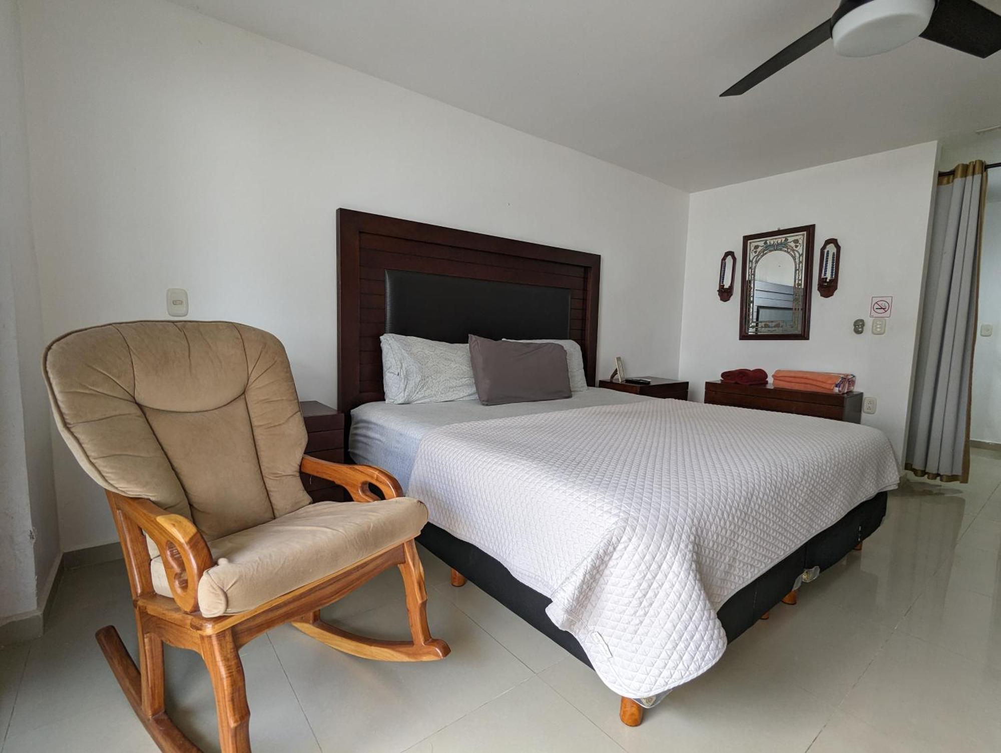Villa Aurora Beautiful Beachfront Apartment Κανκούν Εξωτερικό φωτογραφία